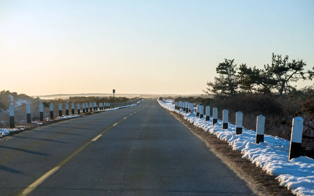 Katama Road in winter, the last paved stretch before the South Beach forks