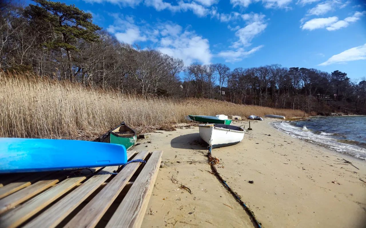 Kayaking on Lake Tashmoo in Vineyard Haven on Martha’s Vineyard