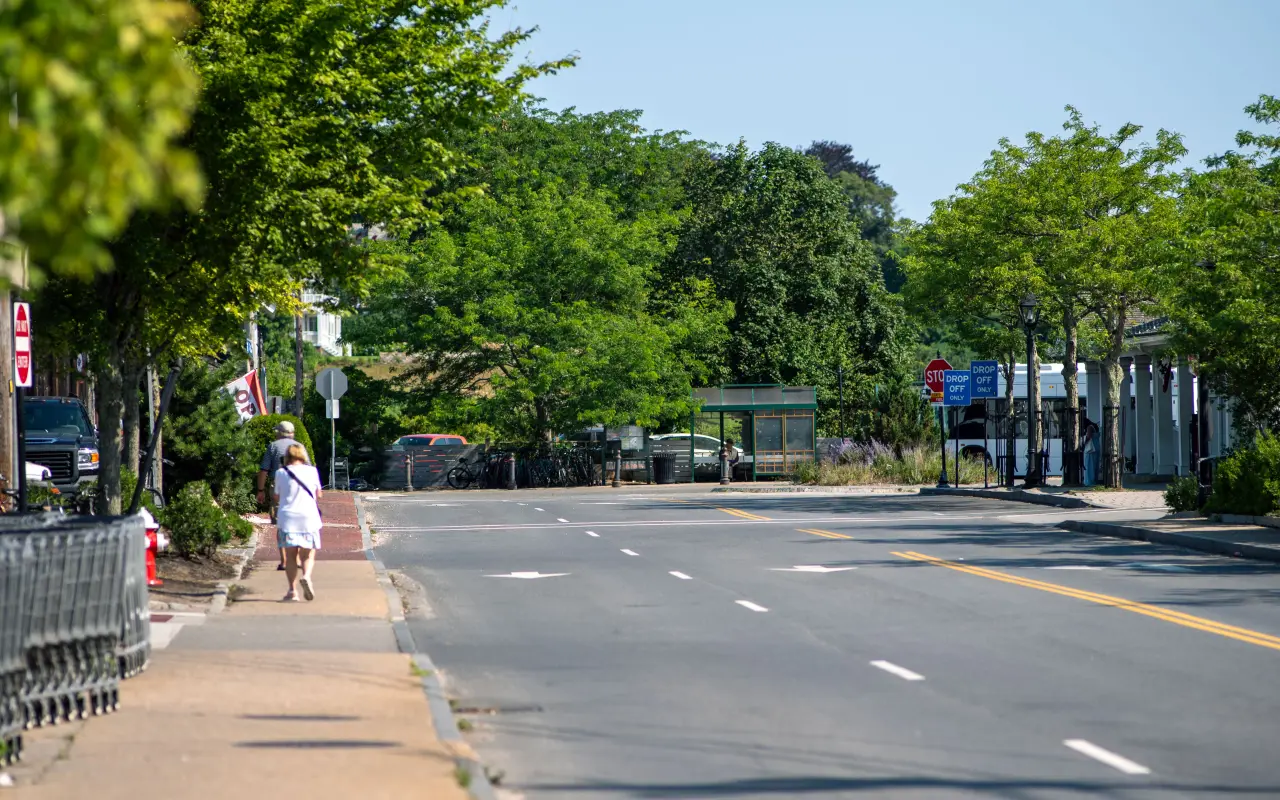 A VTA bus stop in Vineyard Haven on Martha’s Vineyard