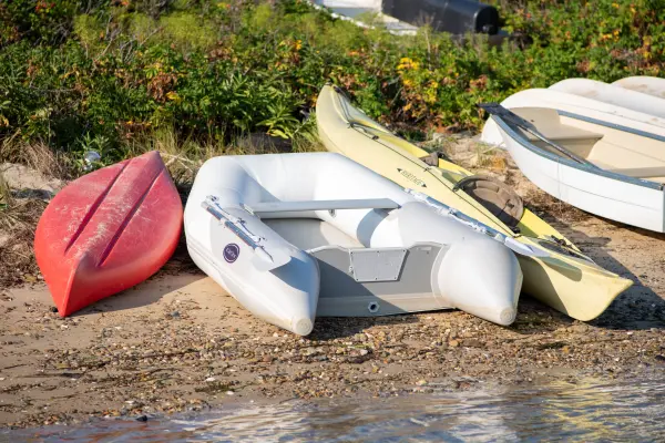 Kayaking Martha's Vineyard: Complete Guide to Ponds, Routes, Rentals & Safety (2026)