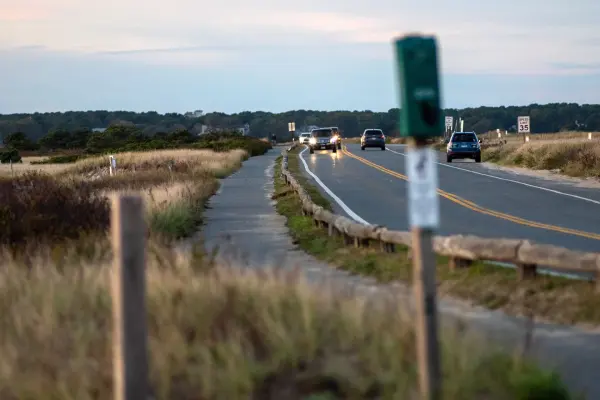 Cars and the bike path along Beach Road at State Beach