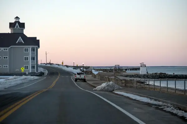 Snow along the shore road near Inkwell Beach, Oak Bluffs