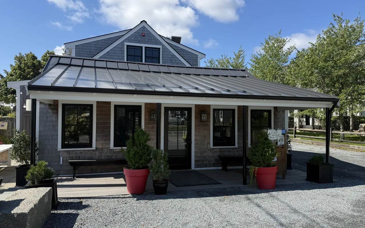 ArtCliff Diner in Vineyard Haven with a closed until further notice sign in the display case out front