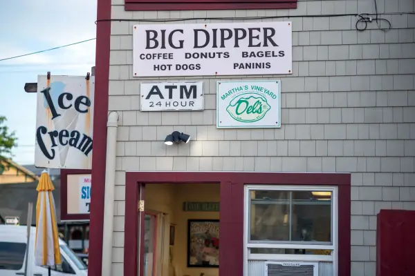 Big Dipper Ice Cream and Cafe, Oak Bluffs