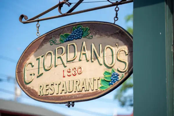 Giordano's, serving fried clams and pizza since 1930