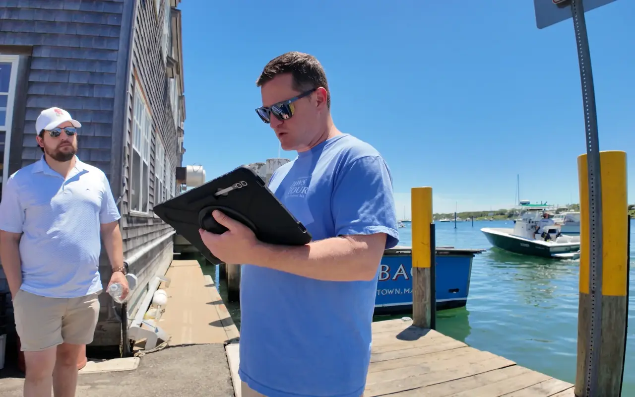 Mike Currid leading the Amity Jaws walking tour through Edgartown, Martha's Vineyard