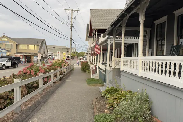 Cottage porches along Lake Avenue, Nancy's across the street