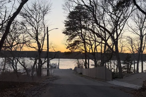 Lake Tashmoo sunset in Vineyard Haven, 2026