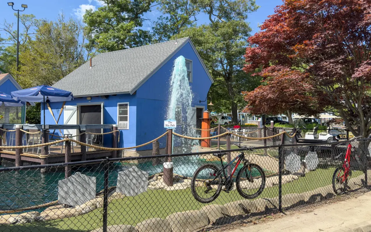 Mini golf course at Steere the Course in Vineyard Haven on Martha's Vineyard