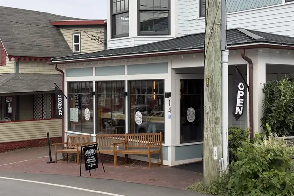 Martha’s Vineyard Chowder Company in its new room at 14 Kennebec Avenue
