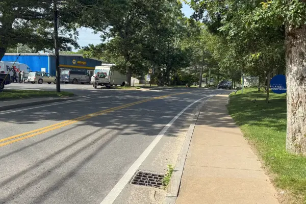 State Road heading up-island out of Vineyard Haven