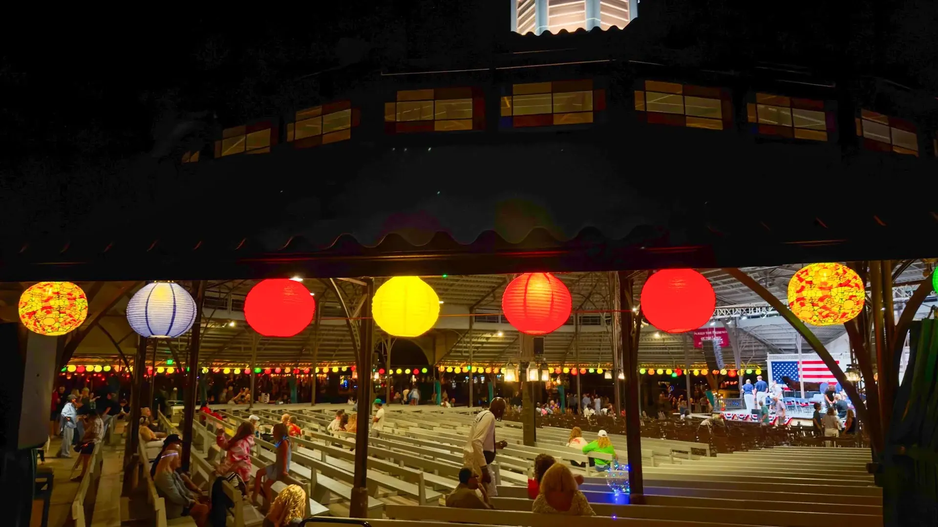 The 1879 Tabernacle glowing under its lanterns once the lighting begins
