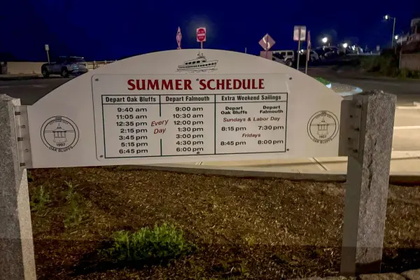 Island Queen summer schedule at the Oak Bluffs landing