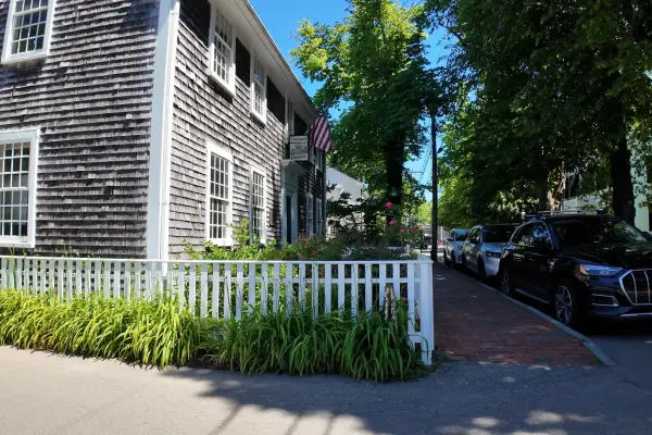 Vineyard Gazette building, Edgartown