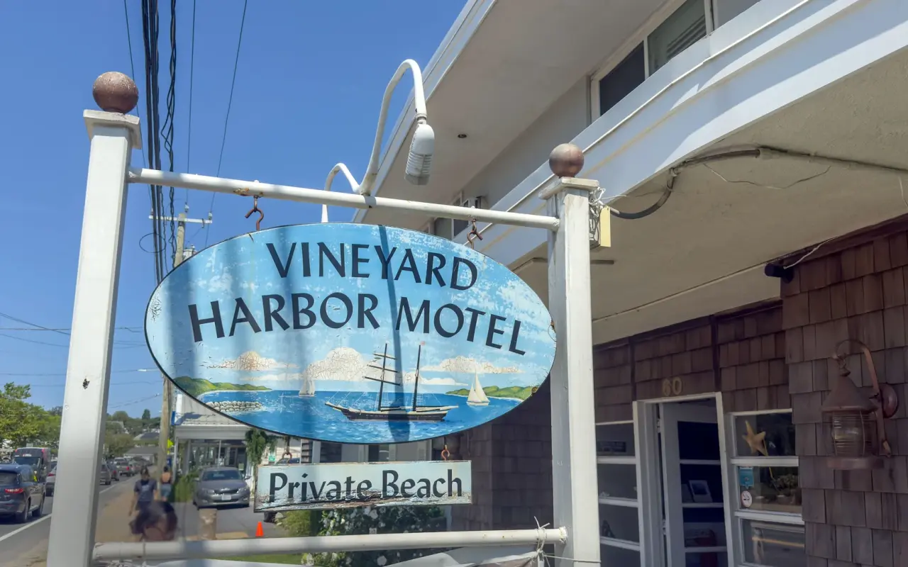 Vineyard Harbor Motel sign reading Private Beach in Vineyard Haven