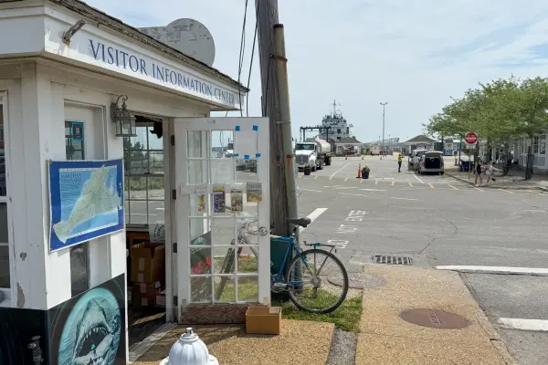 Visitor Information Center, Vineyard Haven
