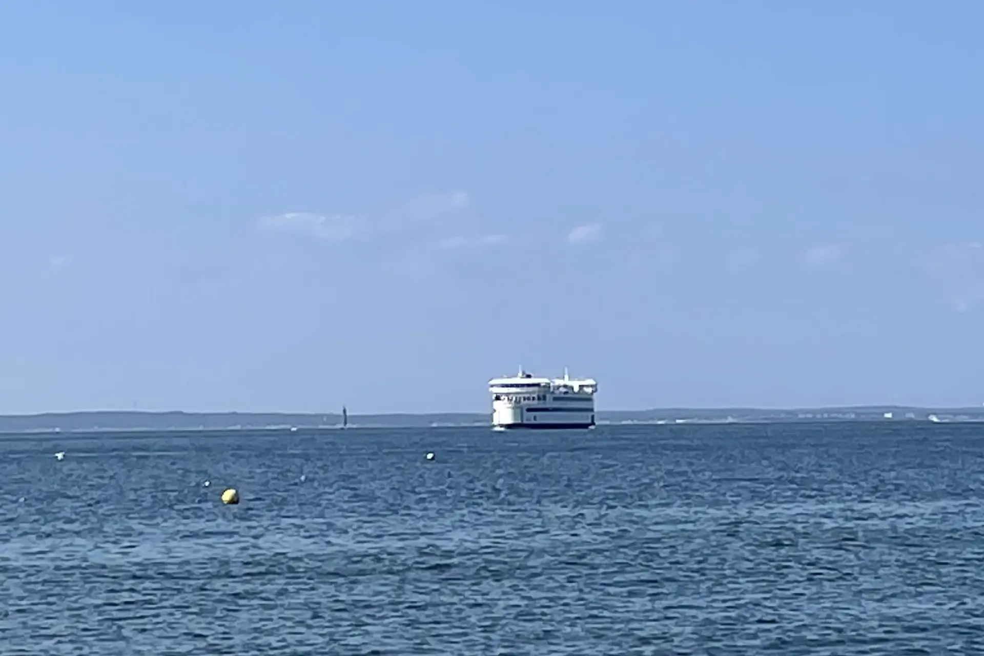 The Cheapest Way to Get to Martha's Vineyard: Every Boat, Bus and Parking Lot Priced (2026)