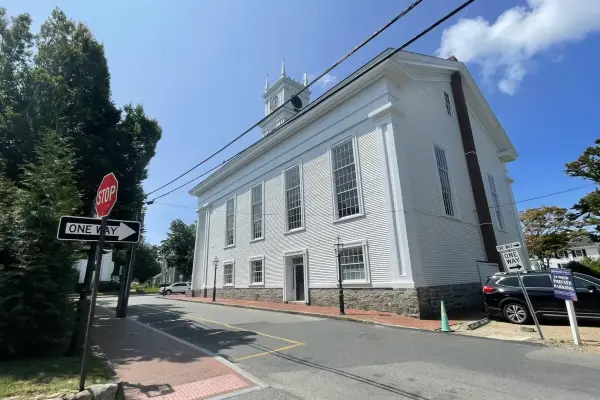 Old Whaling Church exterior on a summer day